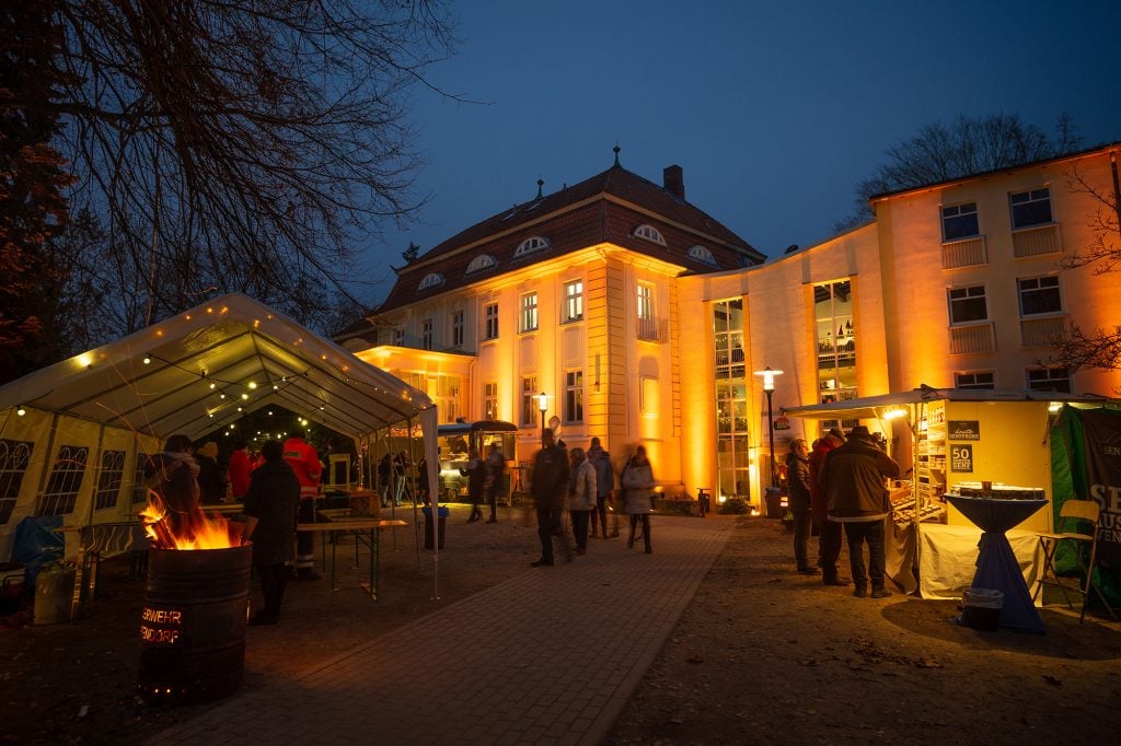 Lichtkünstler Wolfgang Grämer wird das Gutshaus in Barendorf wieder beeindruckend in Szene setzen.